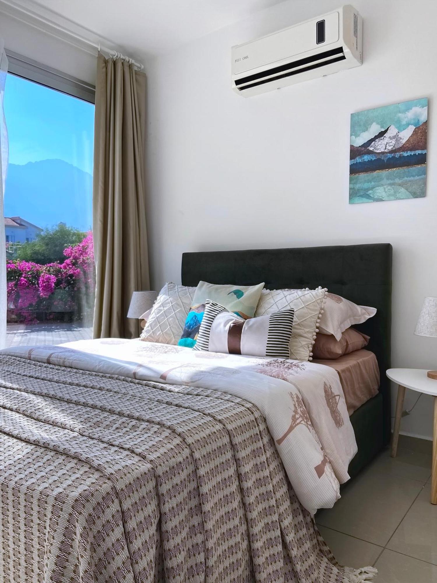Spacious Three-Bedroom Apartment With Sea View A4 ลาปิโทส ภายนอก รูปภาพ