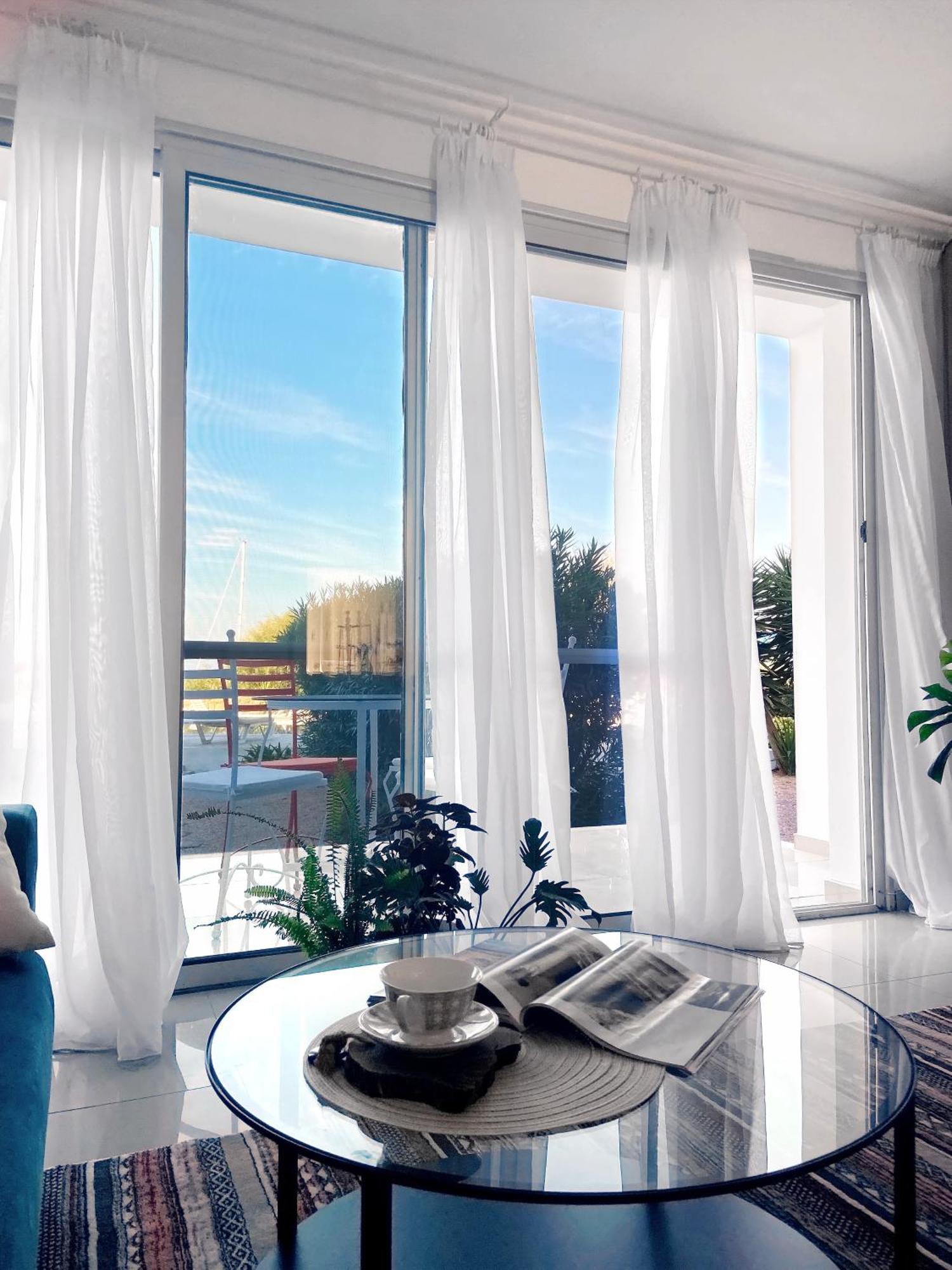 Spacious Three-Bedroom Apartment With Sea View A4 ลาปิโทส ภายนอก รูปภาพ