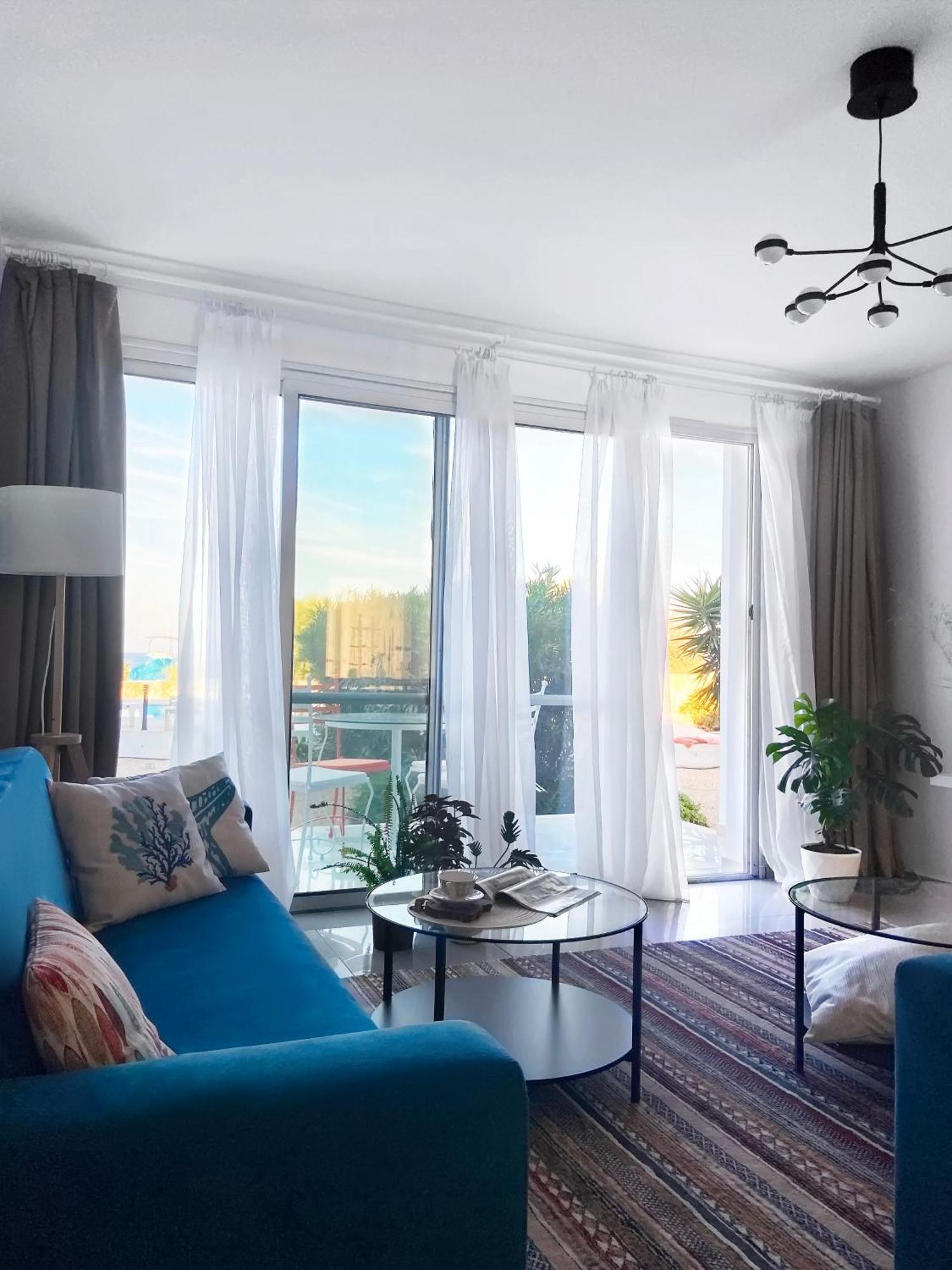 Spacious Three-Bedroom Apartment With Sea View A4 ลาปิโทส ภายนอก รูปภาพ